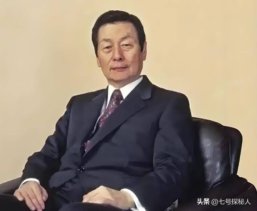 0岁垂涎22岁女星把人性卑劣发挥到极致凯发K8旗舰厅30岁入赘发家成大财阀6(图4)
